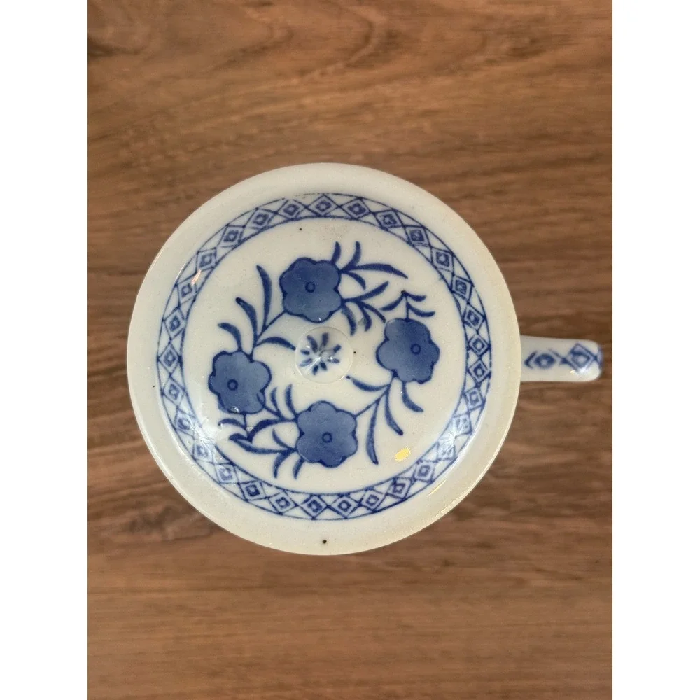VTG Williams Sonoma IDG Japan Blue White Floral Porcelain Lidded Tea Coffee Cup